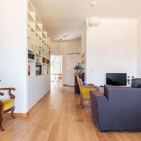 Apartmán Elegante Bilocale San Calocero Milán Exteriér fotografie